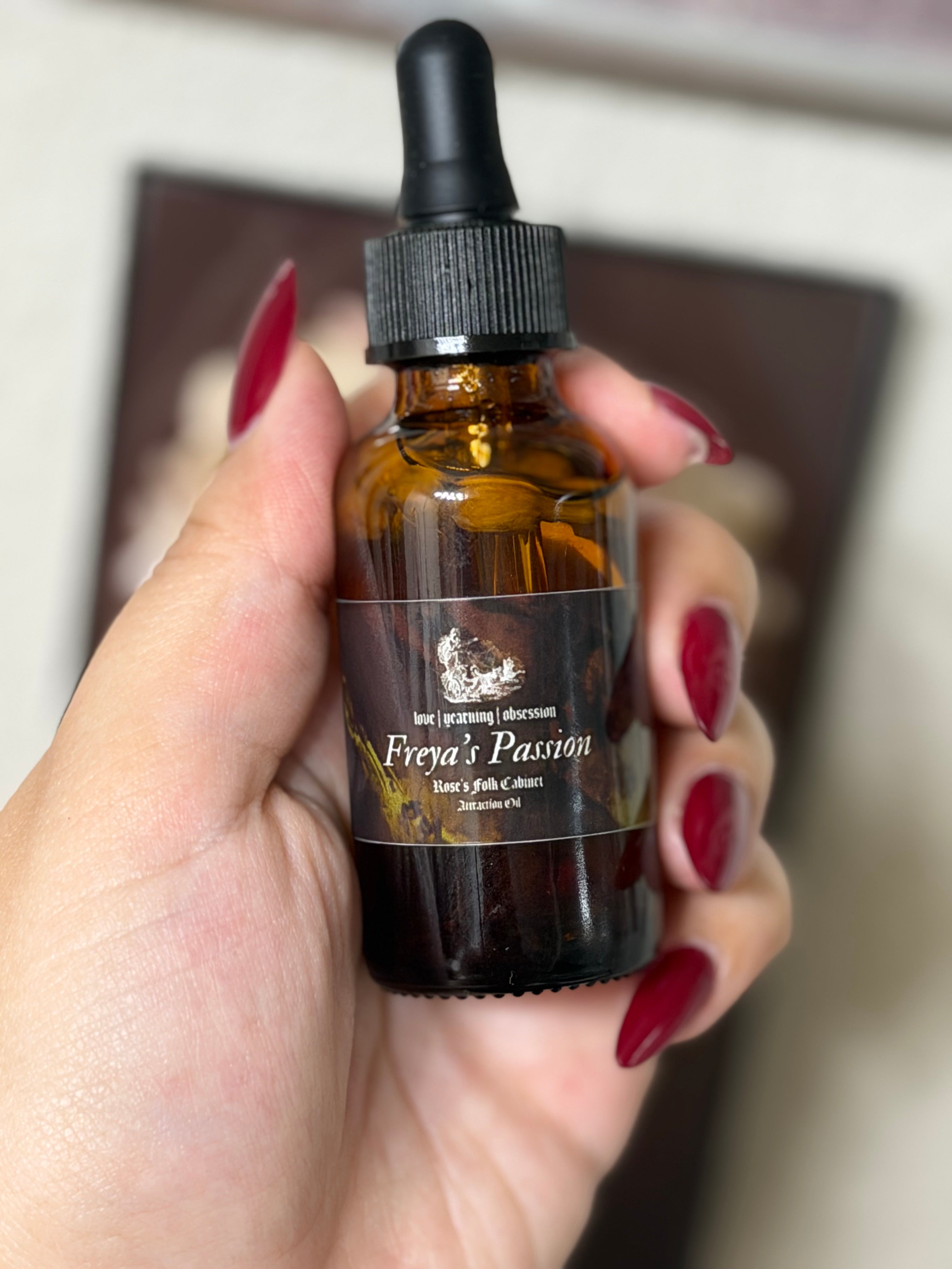 Freyas Passion: Love Spell Oil