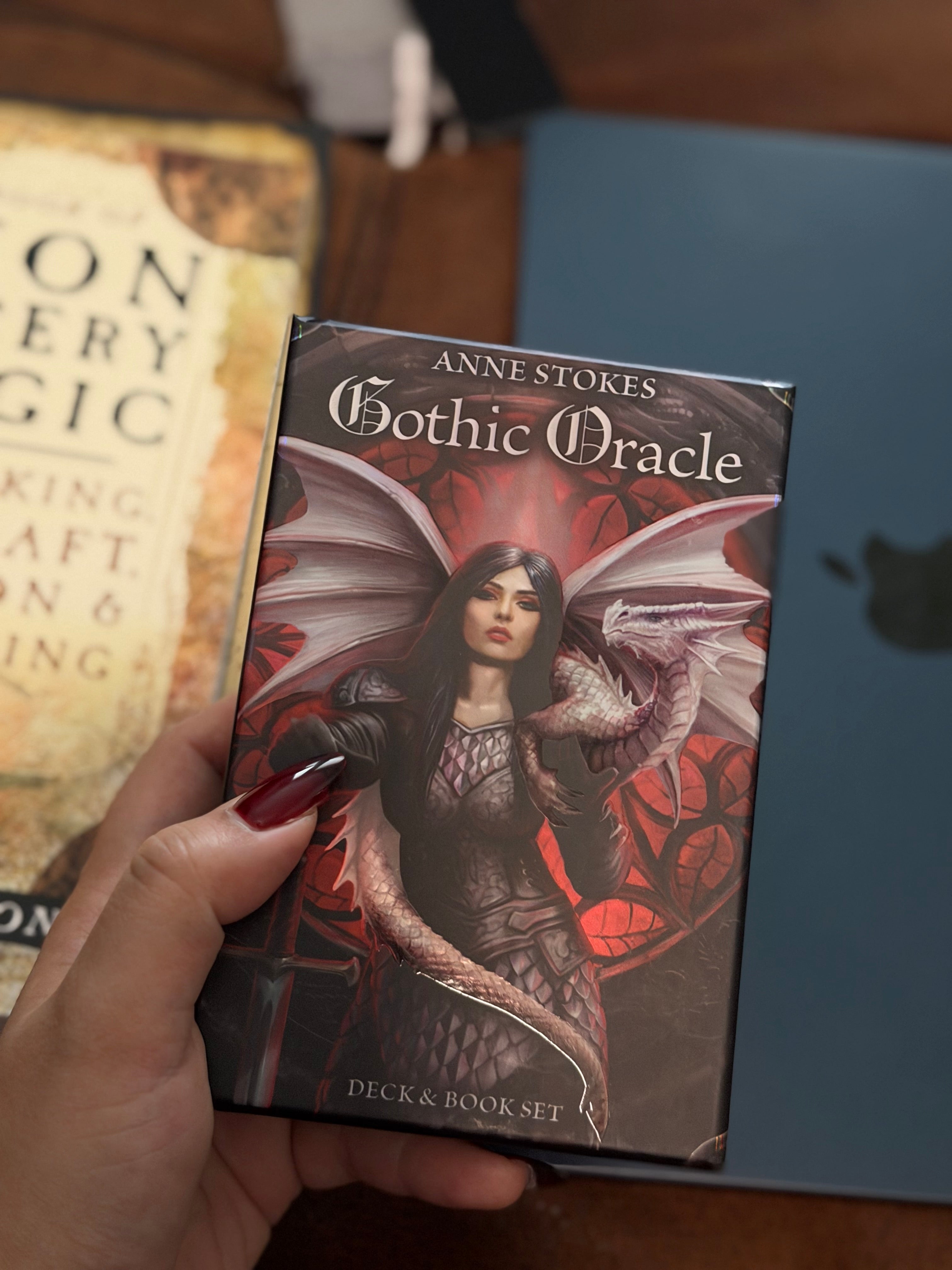 Gothic Oracle